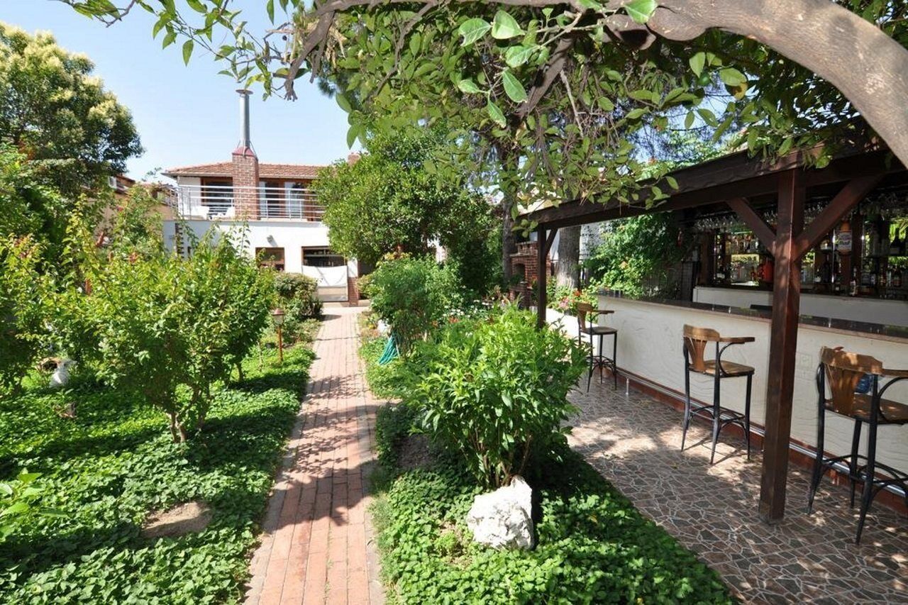 Longhouse Inn Hotel Dalyan Exterior photo
